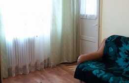 4 camere, 78 mp, decomandat, boxa subsol, etaj intermediar, zona Kaufland