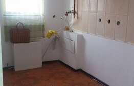 De vanzare apartament 2 camere, 52 mp, zona Napolact