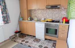 Garsoniera, 38 mp, decomandata, scara interioara, zona strazii Corneliu Coposu