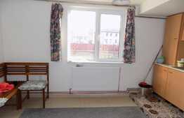 Garsoniera, 38 mp, decomandata, scara interioara, zona strazii Corneliu Coposu