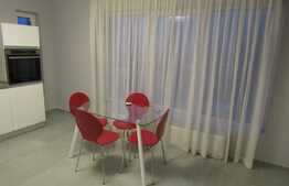 Casa individuala 215 mp, teren 500 mp, zona linistita de case!