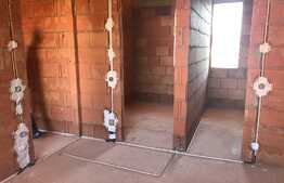 Duplex, 114 mp, 221 mp teren, front stradal 20 ml, zona Corneliu Coposu