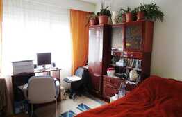 Apartament 4 camere, 83 mp, decomandat, etaj intermediar, zona Billa