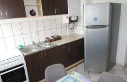 Garsoniera de inchiriat, 36 mp, decomandata, zona Calea Floresti