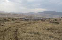 Teren extravilan, 13000 mp, front 40 ml, parcelabil