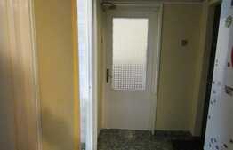 Apartament de vanzare, 2 camere, 40 mp, decomandat, zona Sirena