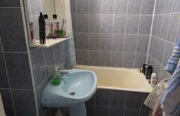 Apartament de vanzare, 2 camere, 40 mp, decomandat, zona Sirena