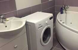 Apartament 2 camere, 54 mp, etaj intermediar, parcare, zona strazii Calea Turzii