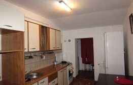 De inchiriat 2 camere, 56 mp! Loc de parcare! Zona strazii Eroilor!