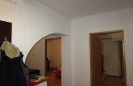 De inchiriat 2 camere, 56 mp! Loc de parcare! Zona strazii Eroilor!