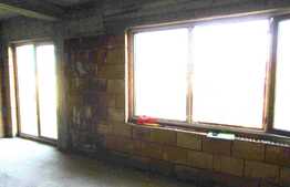 De vanzare apartament 2 camere, 52 mp, decomandat, zona strazii Donath