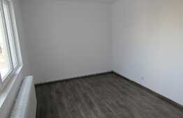 De vanzare apartament 3 camere, 65 mp, boxa la subsol, zona Complex Diana