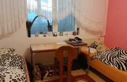 2 camere, 54 mp, decomandat, etaj intermediar, parcare, boxa, zona Piata Zorilor