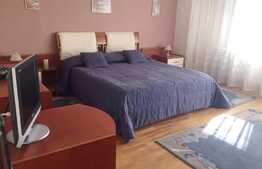 Apartament 3 camere, 130 mp, decomandat, mobilat modern, zona Calvaria