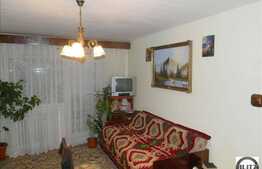 2 camere, decomandat, finisaje clasice, cu loc parcare si boxa, zona FSEGA