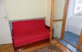 Garsoniera de inchiriat, 28 mp, decomandata, zona Profi