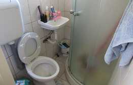 De vanzare garsoniera, 27,78 mp, decomandata, zona Garii