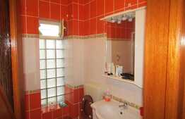 Casa individuala, 220 mp, teren 500 mp, front 12 ml, zona Parcului Central