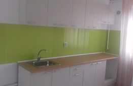 De vanzare garsoniera, 28 mp, decomandat, zona Auchan