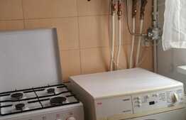 De vanzare garsoniera, 26 mp, parcare, boxa la subsol, zona strazii Horea