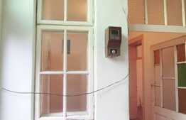 Apartament 2 camere, 76 mp, terasa 55 mp, boxa subsol, zona Piata Mihai Viteazu