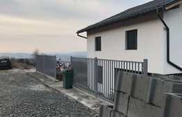 Casa individuala 230 mp, teren 650 mp, partial mobilata, zona linistita!