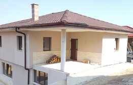 Casa individuala cu 134 mp utili, teren 400 mp, zona rezidentiala linistita!