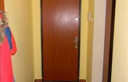 Apartament de vanzare cu 3 camere, decomandat, 64 mp, zona strazii Mehedinti