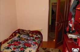 Apartament de vanzare cu 3 camere, decomandat, 64 mp, zona strazii Mehedinti