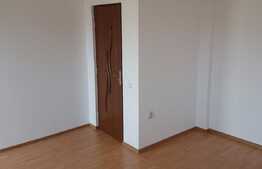 Casa duplex, 540 mp, 10 locuri parcare, zona Clujana