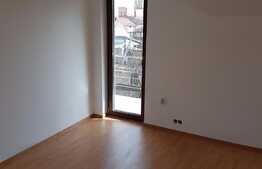 Casa duplex, 540 mp, 10 locuri parcare, zona Clujana