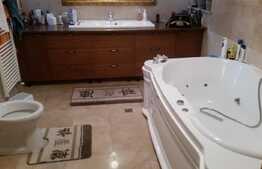 Casa cuplata, 165 mp, 239 mp teren, zona exclusivista!