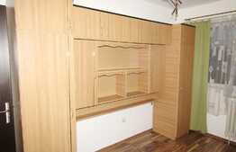 Apartament de inchiriat, 2 camere, 46 mp, decomandat, zona Big