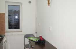 Apartament de inchiriat, 2 camere, 46 mp, decomandat, zona Big