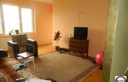 De vanzare cu 3 camere, 74 mp utili , situat in zona Profi