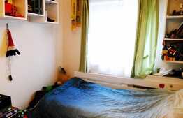 3 camere, 50 mp, etaj intermediar, parcare, zona strazii Calea Baciului