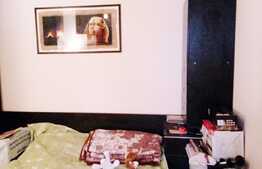 3 camere, 50 mp, etaj intermediar, parcare, zona strazii Calea Baciului