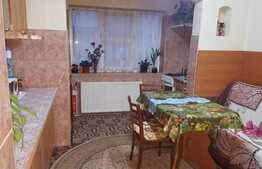 Vanzare 2 camere, decomandat, 50 mp, pozitionare E-V, zona Iulius Mall!