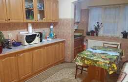 Vanzare 2 camere, decomandat, 50 mp, pozitionare E-V, zona Iulius Mall!