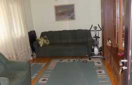 De vanzare apartament 3 camere, 65 mp, decomandat, zona Piata Flora