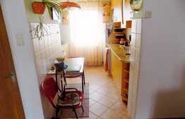 Apartament 4 camere, 78 mp, parcare, boxa subsol, zona Nora