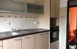 Apartament cu 3 camere, 60 mp, complet mobilat si utilat, cu loc de parcare