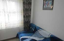 De vanzare apartament 3 camere, 57.60 mp! Mobilat si utilat! Zona strazii Florilor!