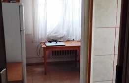 De vanzare garsoniera, 11 mp, etaj intermediar, zona strazii Albac