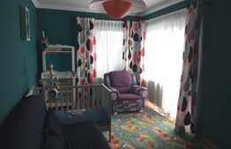 3 camere, 80 mp! Totul nou si personalizat! Zona strazii Stejarului!