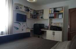 3 camere, 80 mp! Totul nou si personalizat! Zona strazii Stejarului!