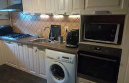 3 camere, 80 mp! Totul nou si personalizat! Zona strazii Stejarului!