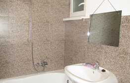 Apartament 3 camere, 65 mp, decomandat, zona strazii Aurel Vlaicu