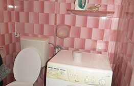 Apartament 3 camere, 65 mp, decomandat, zona strazii Aurel Vlaicu