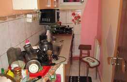 De vanzare apartament 2 camere, 35 mp, etaj intermediar, zona Piata Hermes